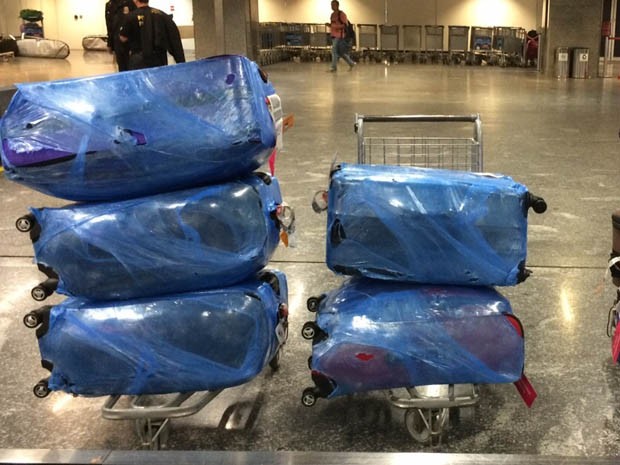 G1 Pf Apreende 297 Kg De Mercadorias No Aeroporto Do Galeão