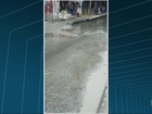 Vazamento causa 'rio' de esgoto em rua do Rio das Pedras, Zona Oeste