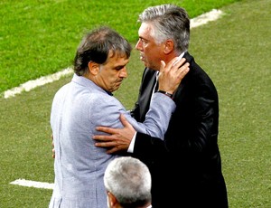 Tata Martino e Carlo Ancelotti jogo Barcelona e Real Madrid (Foto: AFP)