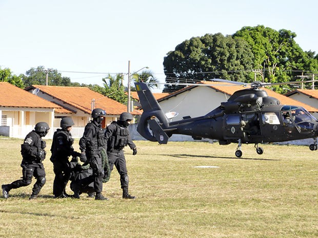 Militares vo passar por programa de capacitao durante a semana em Cuiab. (Foto: Cassyo Sonda/TVCA)