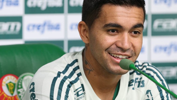 Opinião: opção por Dudu mostra perda de espaço de Lucas Lima na Seleção