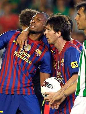 Keita e Messi, Betis x Barcelona (Foto: Agência Reuters)
