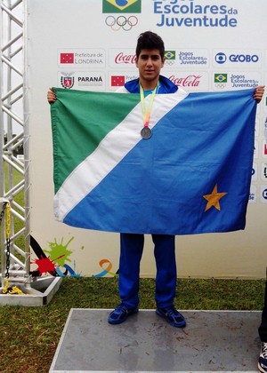 Pedro Henrique Ovando conquista prata no atletismo dos Jogos Escolares da Juventude (Foto: Divulgação/Fundesporte)