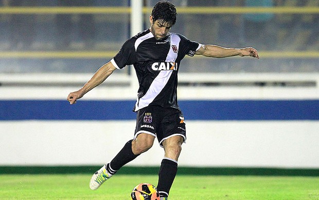 Juninho Pernambucano jogo Vasco e Internacional (Foto: Marcelo Sadio / Site do Vasco)