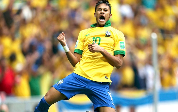 Neymar comemoração gol Brasil Japão (Foto: Reuters)
