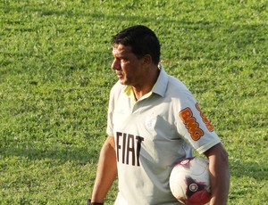 Mauro Fernandes treino América-MG (Foto: Lucas Catta Prêta / Globoesporte.com)