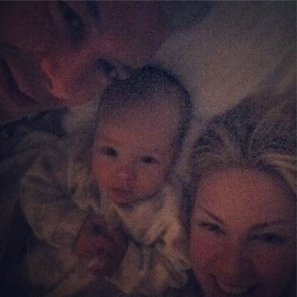 Ana Hickmann com o marido e o filho (Foto: Instagram/Reprodução)
