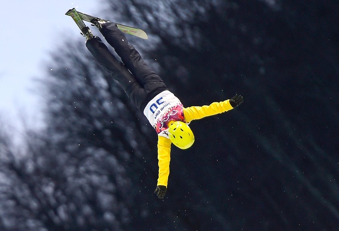 Josi Campos salto esqui Sochi (Foto: AFP)