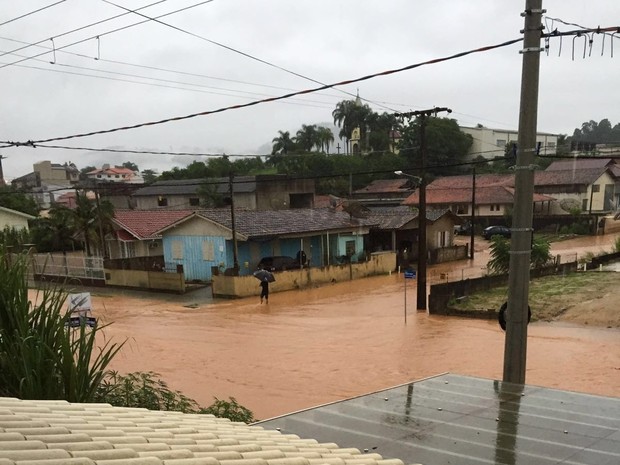 Ponto de alagamento em Bra&ccedil;o do Norte (Foto: Defesa Civil/Divulga&ccedil;&atilde;o)