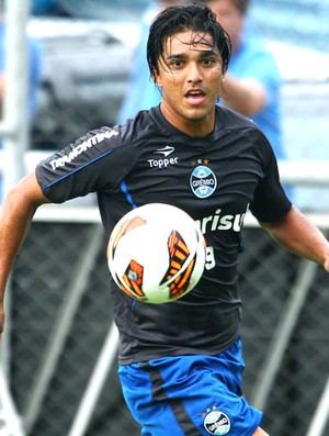 Marcelo Moreno no treino do Grêmio (Foto: Lucas Uebel / Site Oficial do Grêmio)