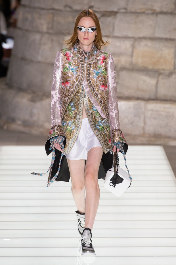 SuzyPFW: Louis Vuitton Sweeps Across History