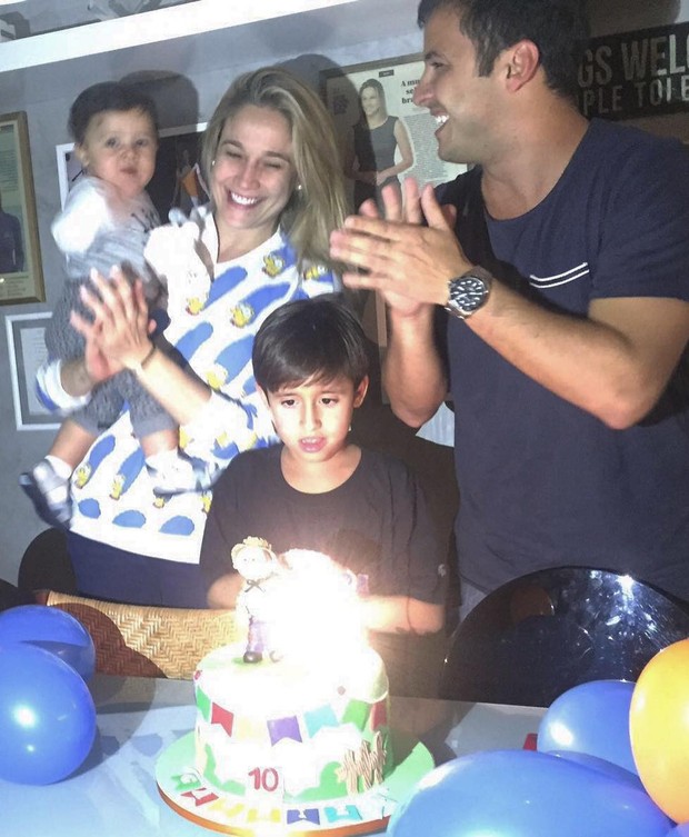 Fernanda Gentil com o filho Gabriel e Matheus Braga (Foto: Reprodução/ Instagram)
