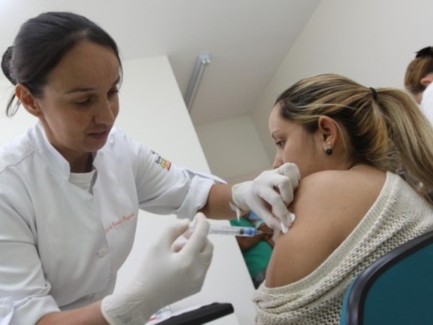 Vacinação contra Gripe H1N1 em Jacareí (Foto: Alex Brito/Divulgação Prefeitura de Jacareí)
