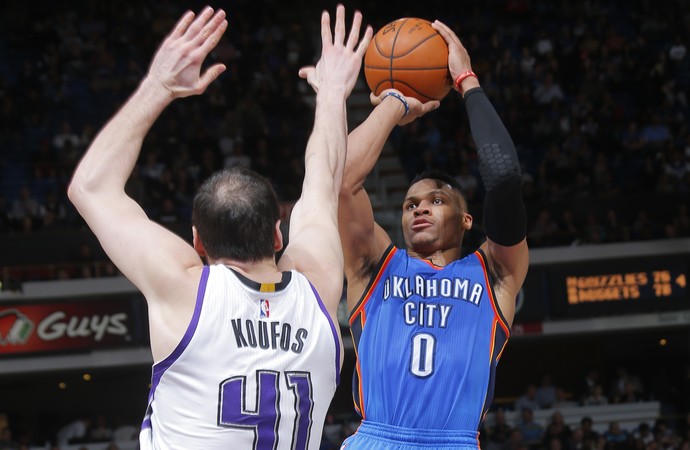 Russell Westbrook Thunder x Kings NBA (Foto: Getty)
