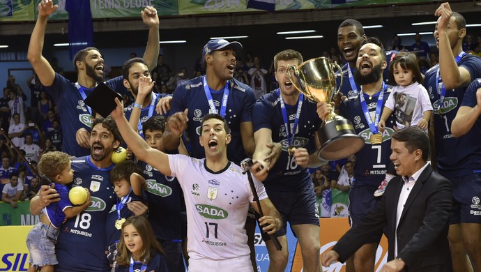 Cruzeiro campeão da Superliga 2014/2015 (Foto: Alexandre Araujo)