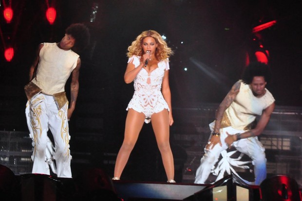 Beyoncé se apresenta no palco Mundo (Foto: Roberto Teixeira / EGO)
