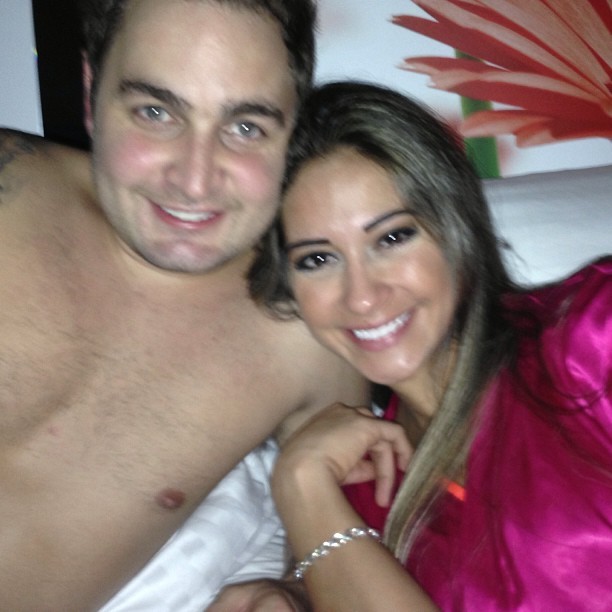 Ex-BBB Mayra Cardi com o marido, Greto Guariz (Foto: Instagram/ Reprodução)