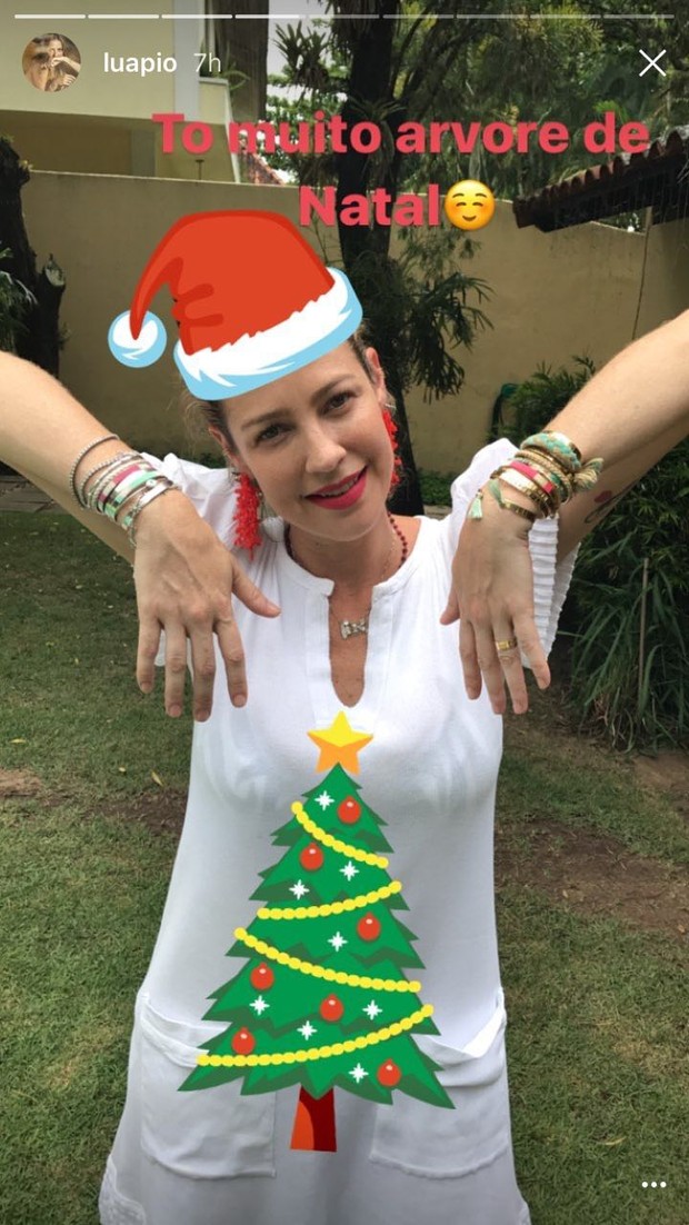 Luana Piovani curte Natal com Pedro Scooby  (Foto: Reprodução do Instagram)