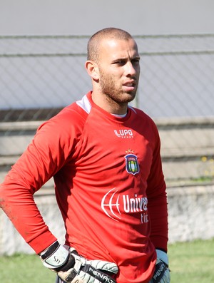 Rafael Santos, goleiro do São Caetano (Foto: Divulgação)
