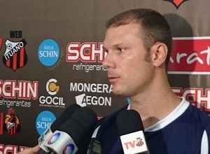 Técnico ituano coloca Palmeiras como favorito e alerta sobre Gabriel Jesus