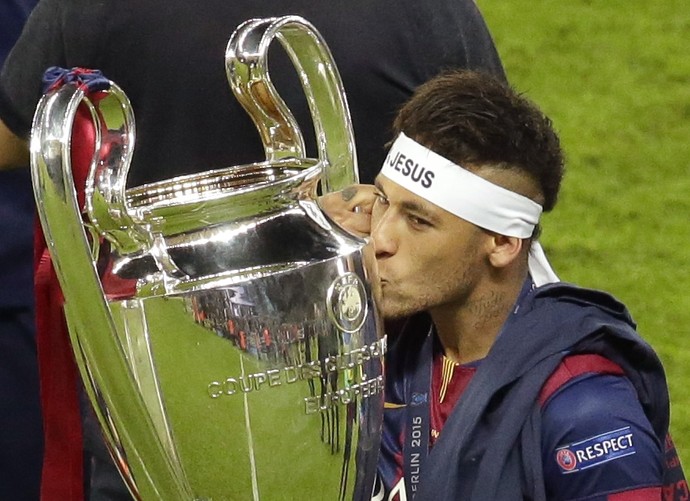 Neymar comemora pelo Barcelona (Foto: AP Photo/Michael Sohn)