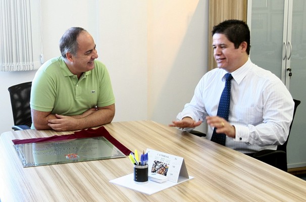 Diretor Presidente Roberto Clemente Santini e Vereador Bili (Foto: Divulgação ) Diretor Presidente Roberto Clemente Santini e Vereador Bili (Foto: Divulgação )