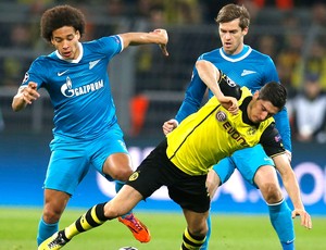 Robert Lewandowski jogo Zenit e Borussia Dortmund Liga dos Campeões (Foto: AP)