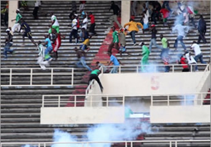 Confusão jogo Mazembe (Foto: Media Congo)