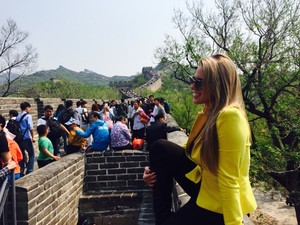 Mari, esposa de Moreno, na China (Foto: Arquivo Pessoal)