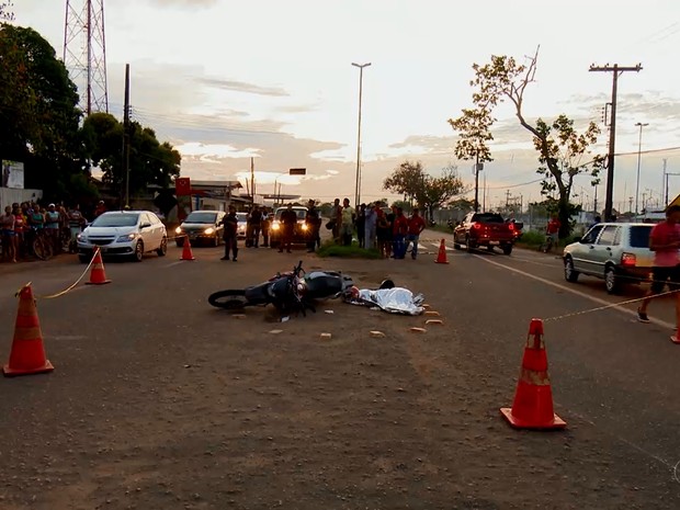 Acidente, vítima fatal, motocicleta, acidentes fatais, amapá, macapá, (Foto: Reprodução/Rede Amazônica no Amapá)