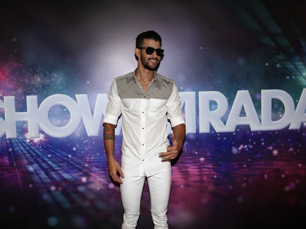 Gusttavo Lima na gravação do Show da Virada em São Paulo (Foto: Cláudio Augusto/ Foto Rio News)