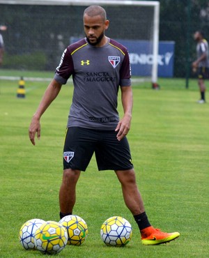 Carlinhos São Paulo (Foto: Erico Leonan - site oficial do São Paulo FC)