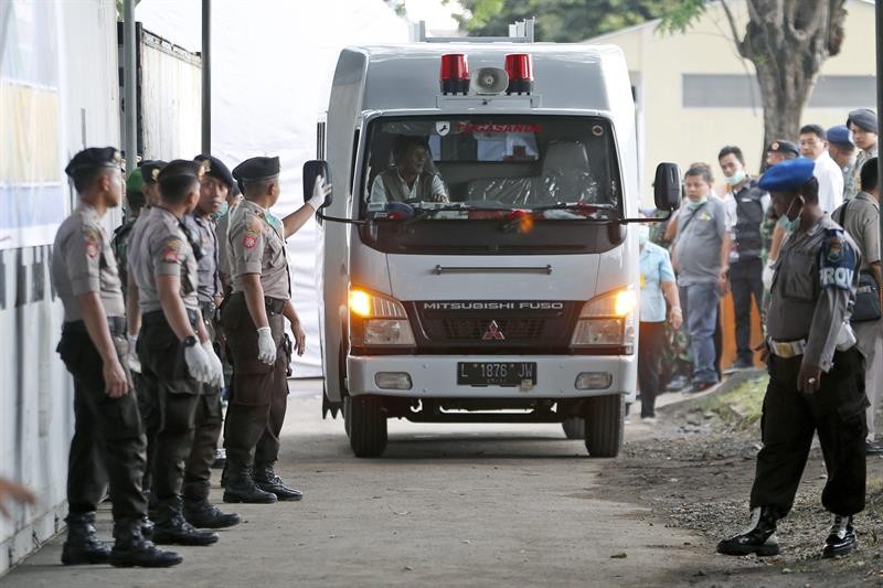 avião_airasia_resgate