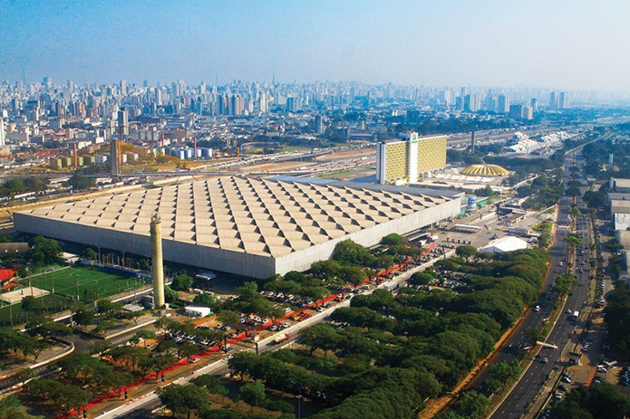 Anhembi Parque, que recebe novamente a Campus Party em São Paulo, tem estrutura gigantesa de 76 mil metros quadrados (Foto: Divulgação/Anhembi Parque) (Foto: Anhembi Parque, que recebe novamente a Campus Party em São Paulo, tem estrutura gigantesa de 76 mil metros quadrados (Foto: Divulgação/Anhembi Parque)) Anhembi Parque, que recebe novamente a Campus Party em São Paulo, tem estrutura gigantesa de 76 mil metros quadrados (Foto: Divulgação/Anhembi Parque) (Foto: Anhembi Parque, que recebe novamente a Campus Party em São Paulo, tem estrutura gigantesa de 76 mil metros quadrados (Foto: Divulgação/Anhembi Parque))