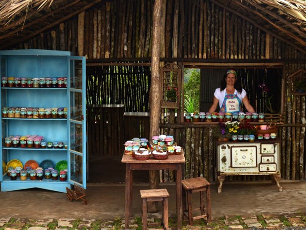 A Casa do Doce fica no local de passagem para uma cachaçaria famosa da região. "Ela inova fazendo doces típicos misturados com cachaça", conta o leitor (Foto: Glauco Cavalcanti Montenegro Filho/VC no G1)