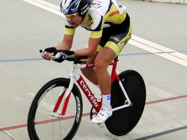 Eduardo Euzébio, de 18 anos, foi campeão brasileiro júnior de pista (Foto: Confederação Brasileira de Ciclismo/ Divulgação) Eduardo Euzébio, de 18 anos, foi campeão brasileiro júnior de pista (Foto: Confederação Brasileira de Ciclismo/ Divulgação)
