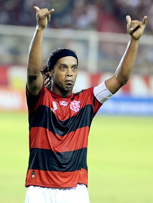 Ronaldinho Gaúcho comemora gol do Flamengo (Foto: Alexandre Vidal / Fla Imagem)