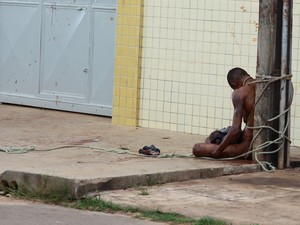 Cledenilson da Silva, 29, foi despido, amarrado e linchado em São Luís (Foto: Biné Morais / O Estado)