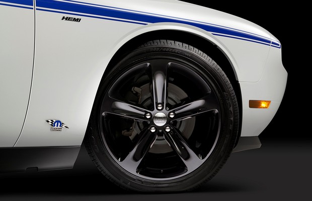 Dodge Challenger Customizado Pela Mopar Esgota Nos Estados
