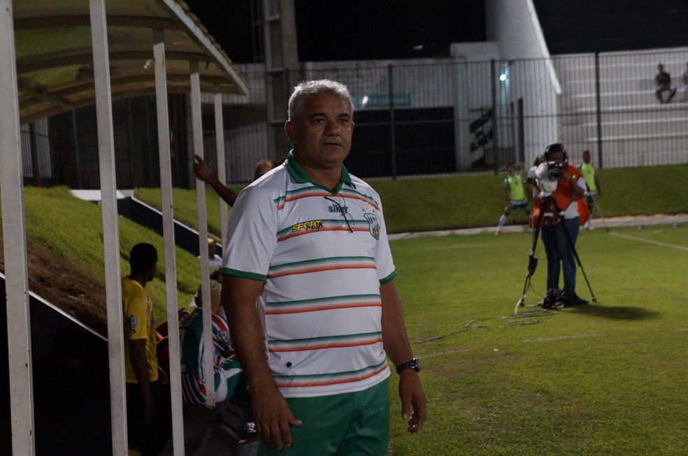 Cícero Ramalho foi ídolo no Baraúnas e Potiguar de Mossoró e fez história no Estádio Nogueirão (Foto: Augusto Gomes/GloboEsporte.com)