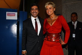 Junno e Xuxa em evento em São Paulo (Foto: Iwi Onodera/ EGO)