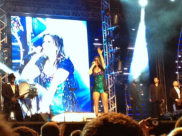 Ivete Sangalo recebeu cachê de R$ 650 por show de uma hora (Foto: Mayara Saur/TV Verdes Mares) Ivete Sangalo recebeu cachê de R$ 650 por show de uma hora (Foto: Mayara Saur/TV Verdes Mares)