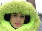 Paula Fernandes aparece como uma esquimó em viagem pela Europa