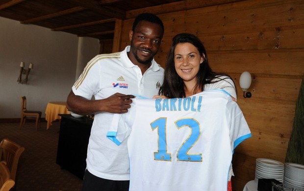 bartoli e Mandanda Olympique de Marseille tênis futebol (Foto: Divulgação/Site Oficial Olympique de Marseille)