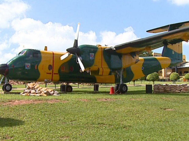 Avião vira espaço para evento em Itirapina (Foto: Reprodução/EPTV)