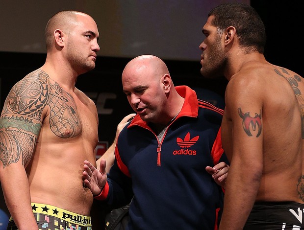 Travis Browne x Antônio Pezão, UFC (Foto: Agência Getty Images)