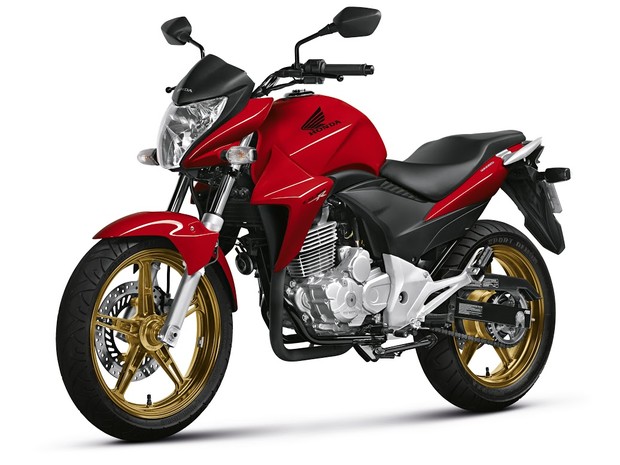Honda CB 300R 2015 (Foto: Divulgação) Honda CB 300R 2015 (Foto: Divulgação)