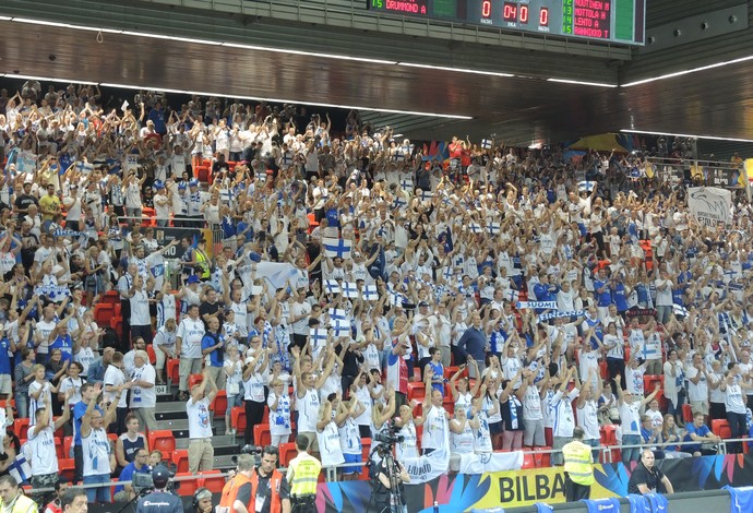 torcida finlandia x eua basquete mundial (Foto: Cassio Barco)