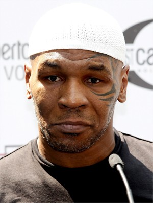 Mike Tyson boxe Milão (Foto: Getty Images)