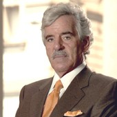 Morre Dennis Farina, ator de 'Law & Order' (AP/NBC/Paul Drinkwate) Morre Dennis Farina, ator de 'Law & Order' (AP/NBC/Paul Drinkwate)